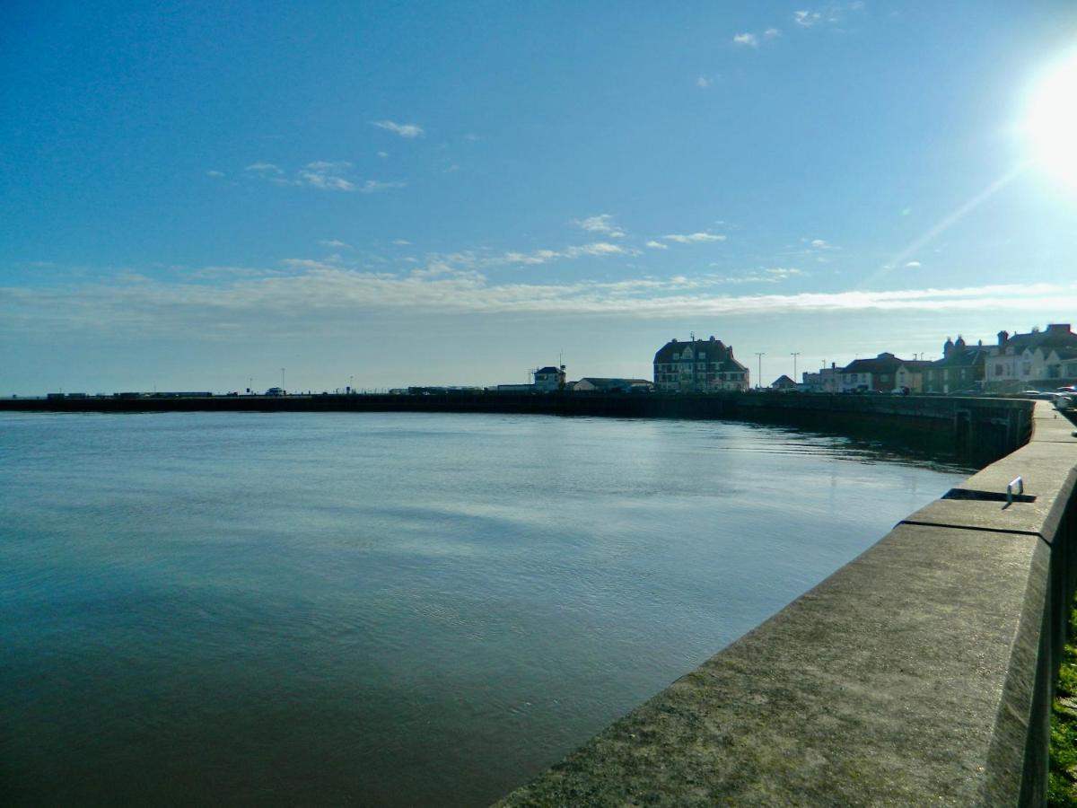 'Harbour View' On The River By Gorleston'S Award Winning Beach - Pet Free! Exteriér fotografie